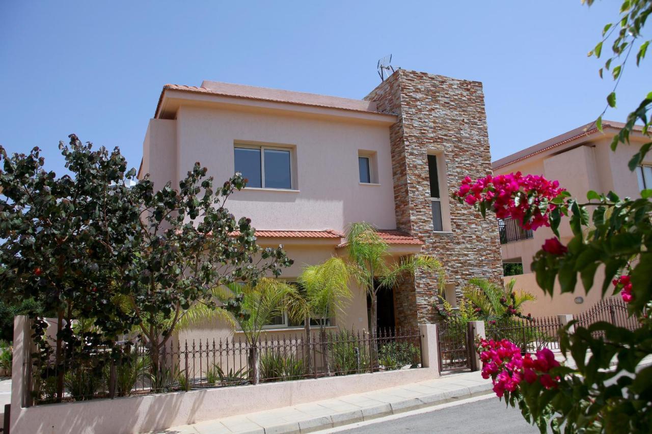 Protaras Villa Michelle 9 Luaran gambar